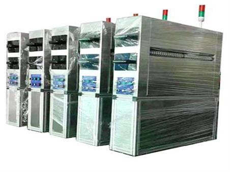 志圣推荐:PCB/FPC覆盖膜双面粘尘机的质量
